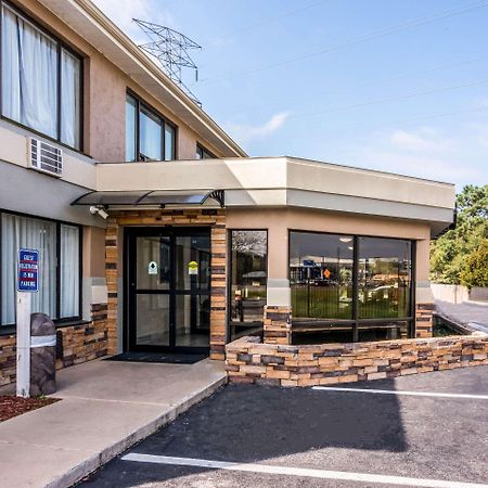 Quality Inn Pensacola Buitenkant foto